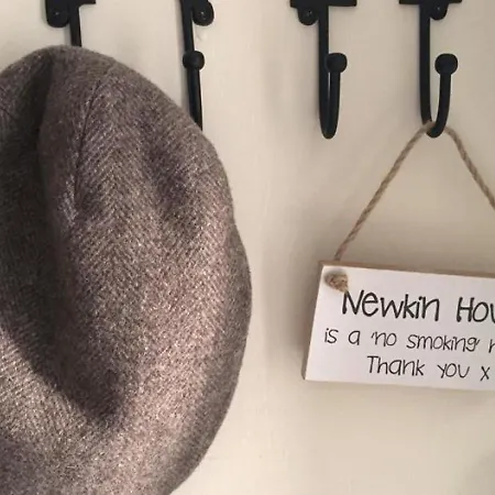 Newkin House Holiday home *