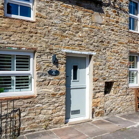Holiday home Newkin House *